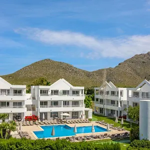 Duvabitat 3*, Port de Pollenca Spain